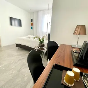 https://le-muraine-hotel.italymilanhotels.net